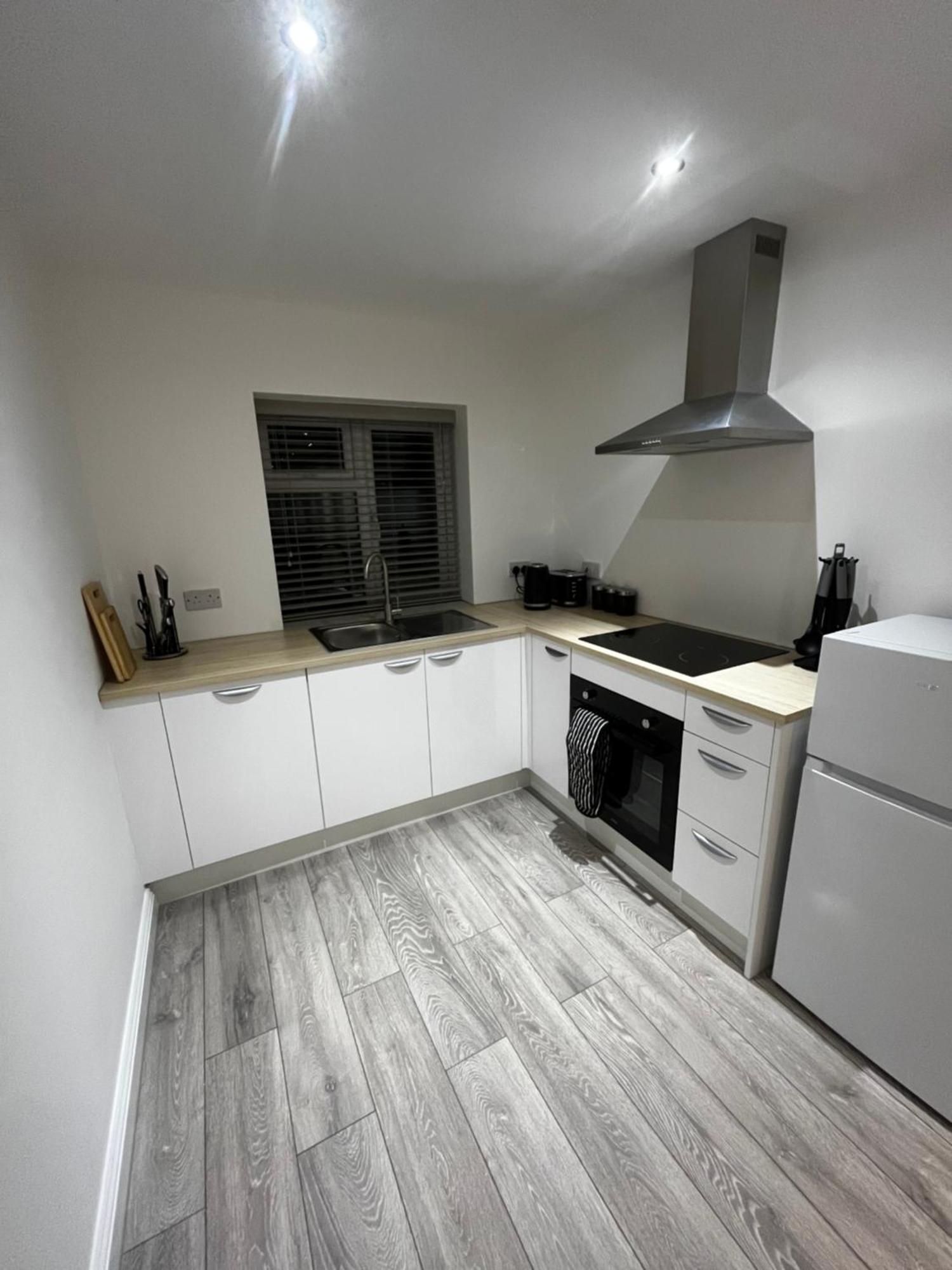 Newly Built One Bedroom Flat In Kidlington, Oxfordshire Экстерьер фото