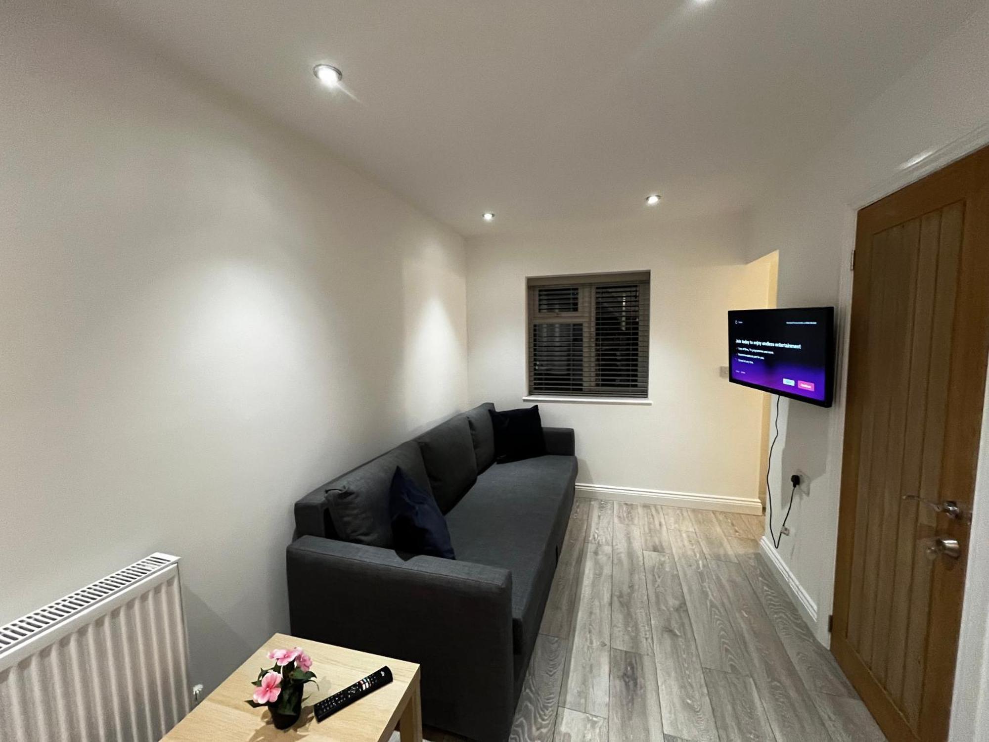 Newly Built One Bedroom Flat In Kidlington, Oxfordshire Экстерьер фото