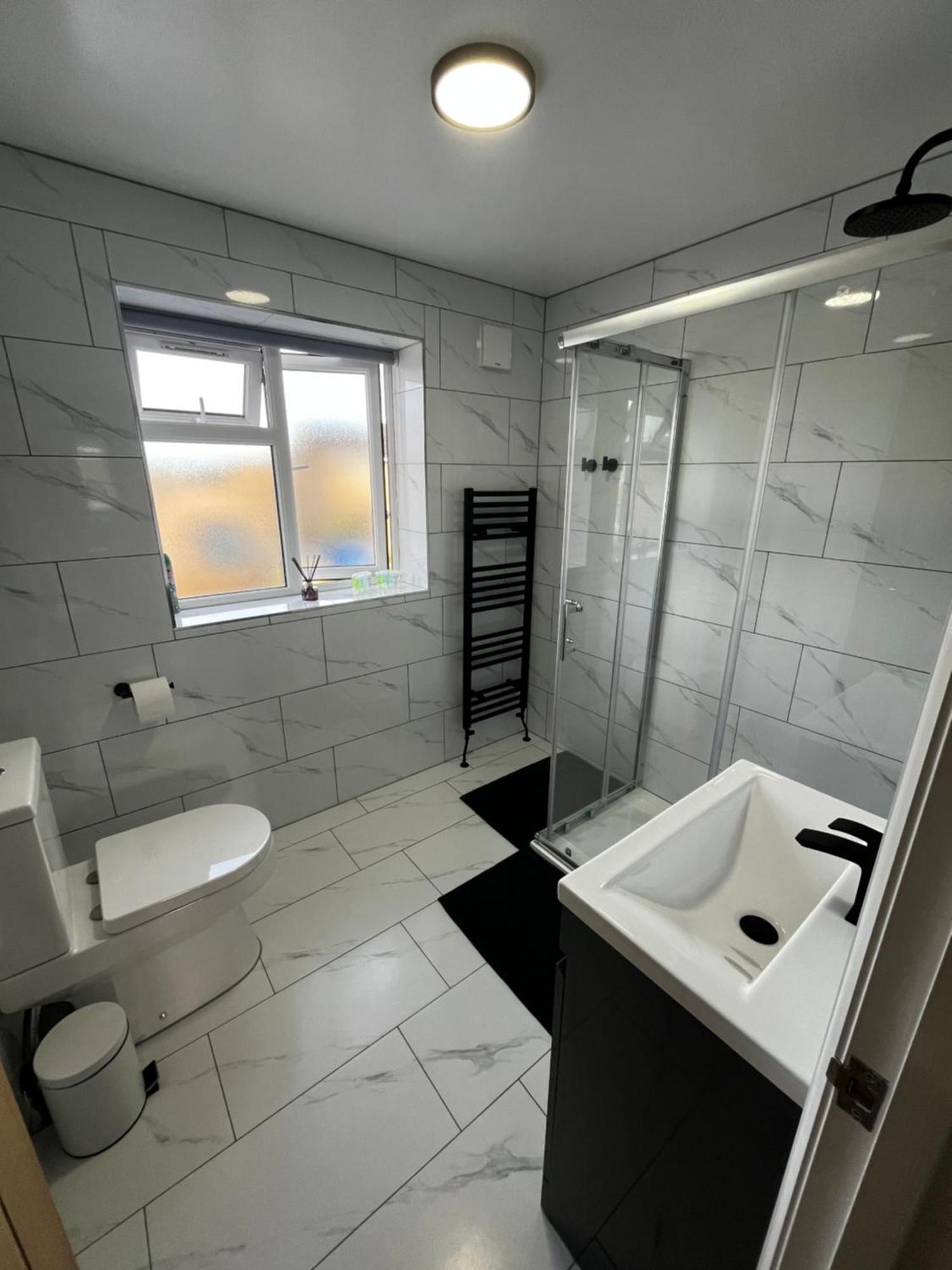 Newly Built One Bedroom Flat In Kidlington, Oxfordshire Экстерьер фото